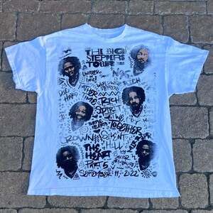 Kendrick Lamar Big Steppers Tour 2022 Graphic T-Shirt White Lot Boot 22” x27”